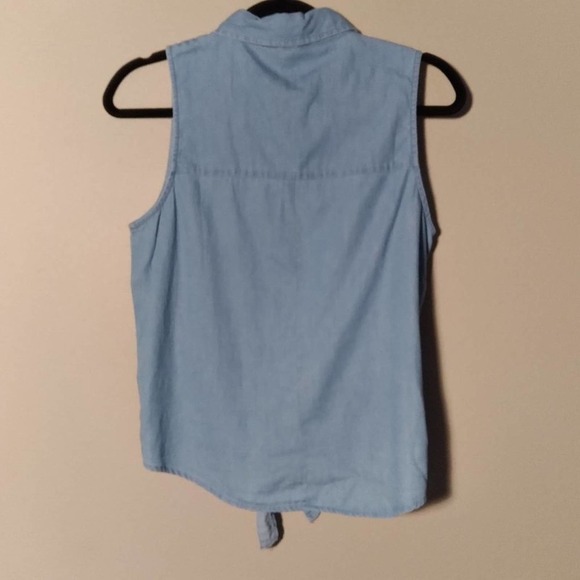 Aeropostale Chambray Tie Front Button Down Top NWT - Picture 5 of 6